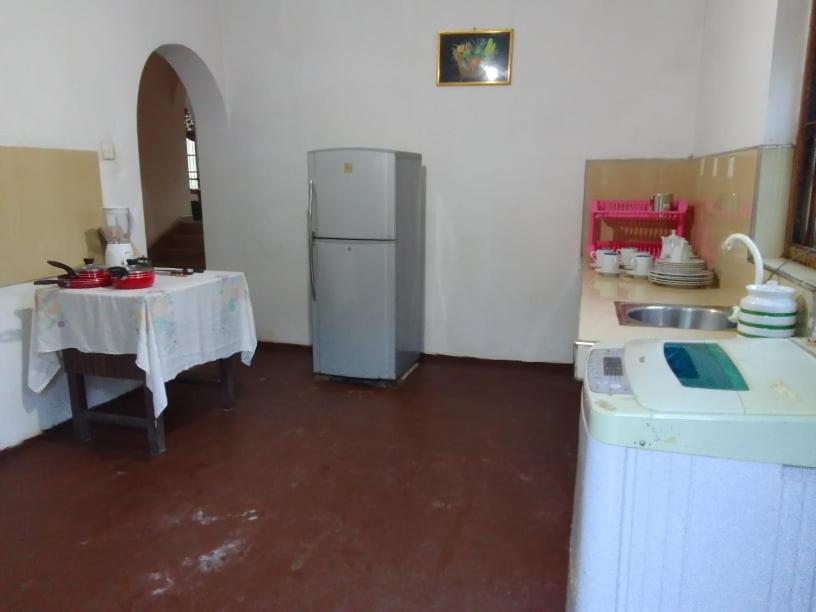 Tinu Homestay Mirissa Esterno foto